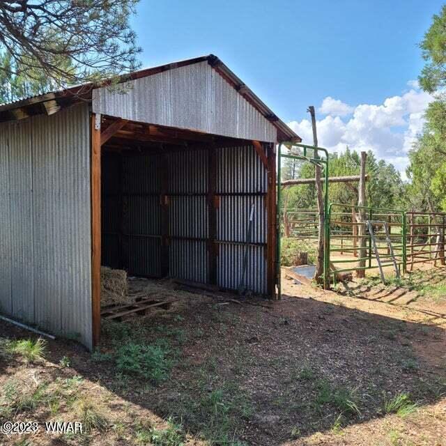 3091 Highway 277 Overgaard, AZ 85933 - Photo 29 of 34