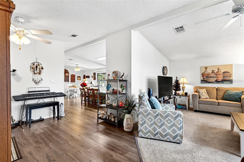 8373 Southwest 62nd Court Ocala, FL 34476 - Photo 7 of 34