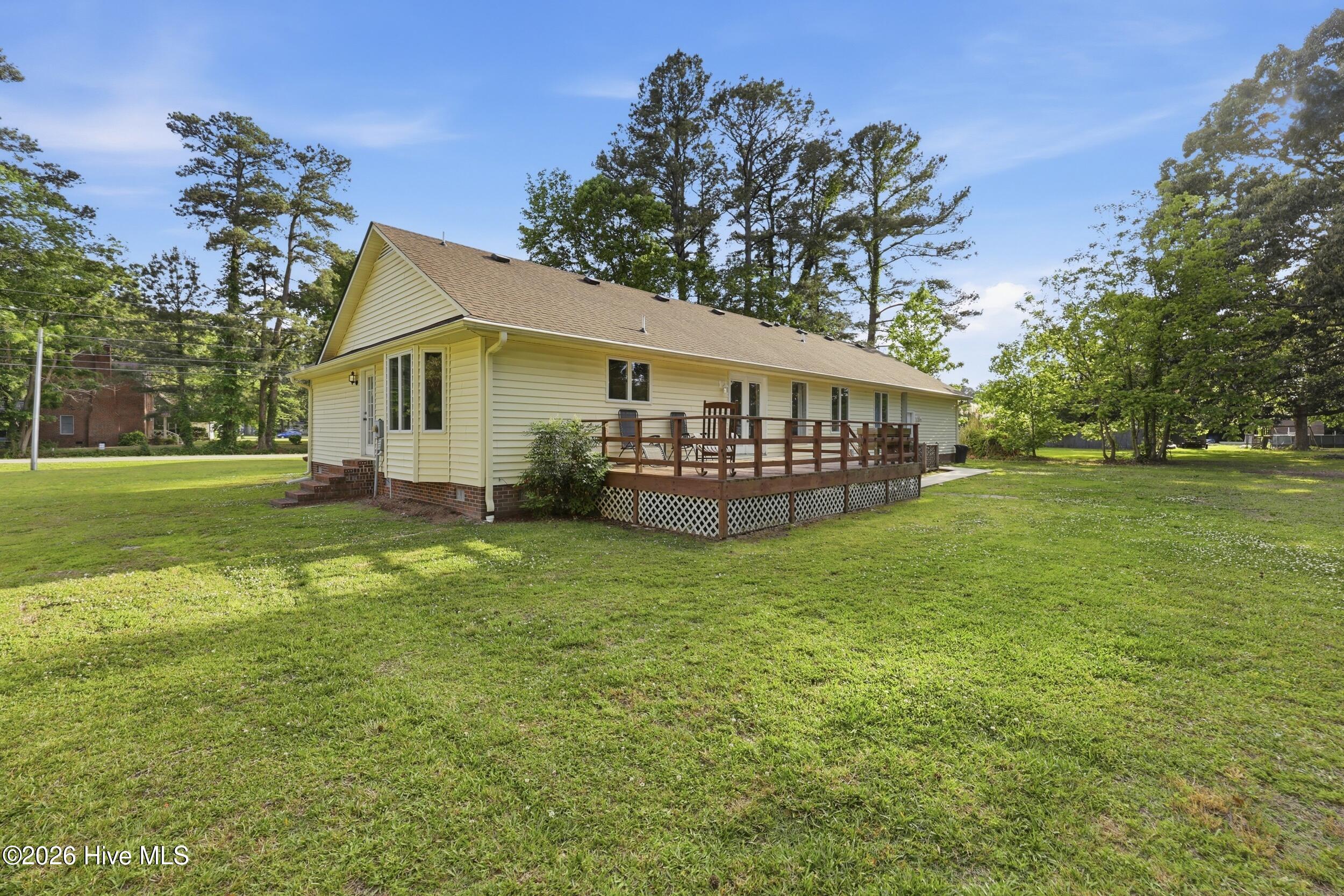 935 Soundside Road Edenton, NC 27932 - Photo 28 of 34 Back