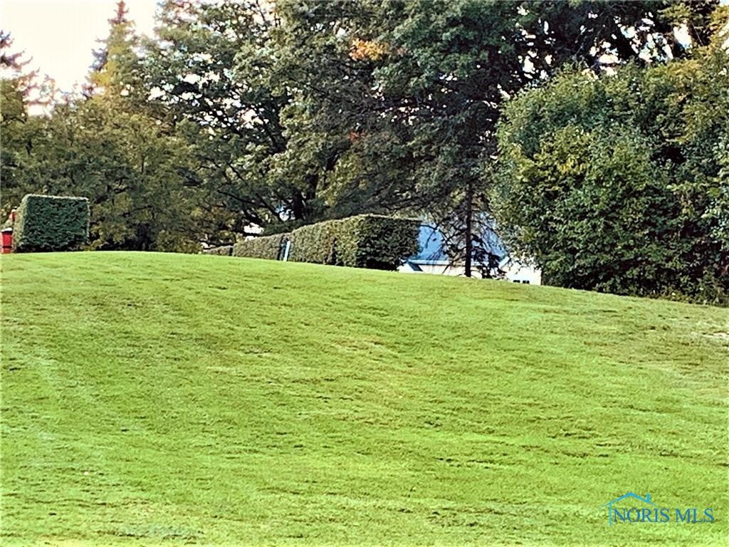 9432 Sheffield Road Perrysburg, OH 43551 - Photo 13 of 14 Gallery Image 13