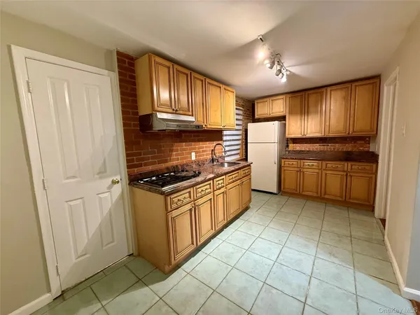 $2,175 | 57-41 58th Street, Unit 1 | Maspeth
