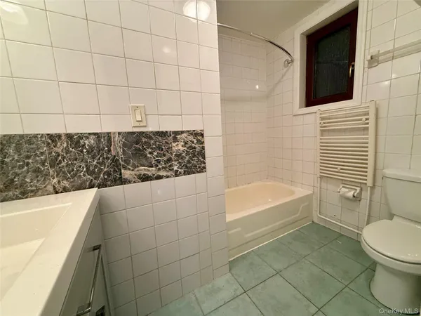 $2,175 | 57-41 58th Street, Unit 1 | Maspeth