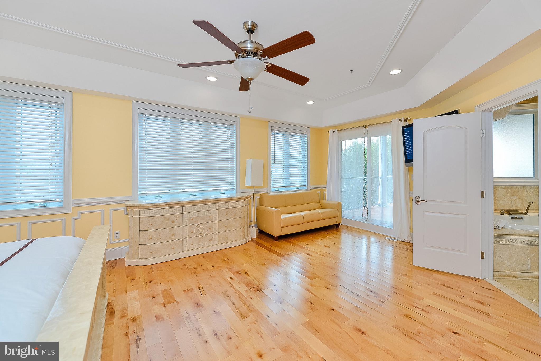 10604 Point Lookout Road Ocean City, MD 21842 - Photo 24 of 96 Gallery Image 24