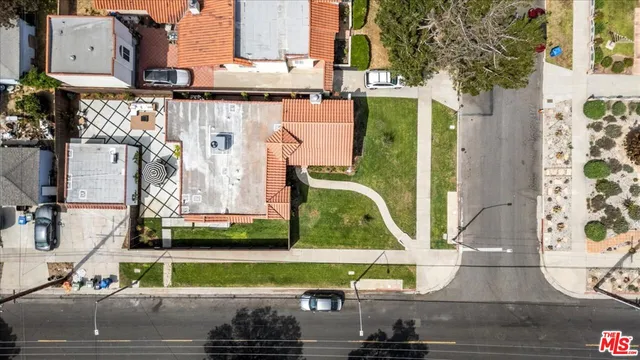 $1,998,000 | 1663 South Ogden Drive, Los Angeles, CA 90019