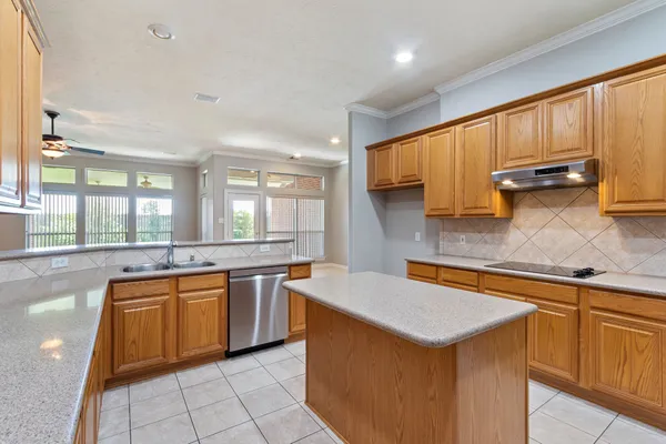 $414,900 | 6311 Stone Trail Lane, Spring, TX 77379