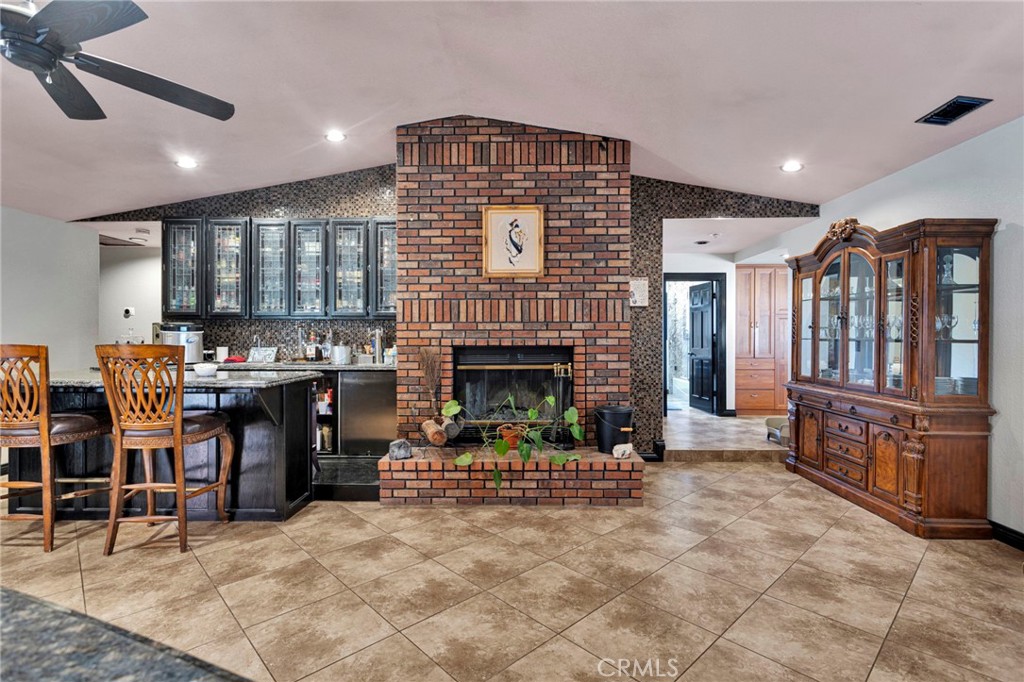 13863 Pamlico Road Apple Valley, CA 92307 - Photo 13 of 75