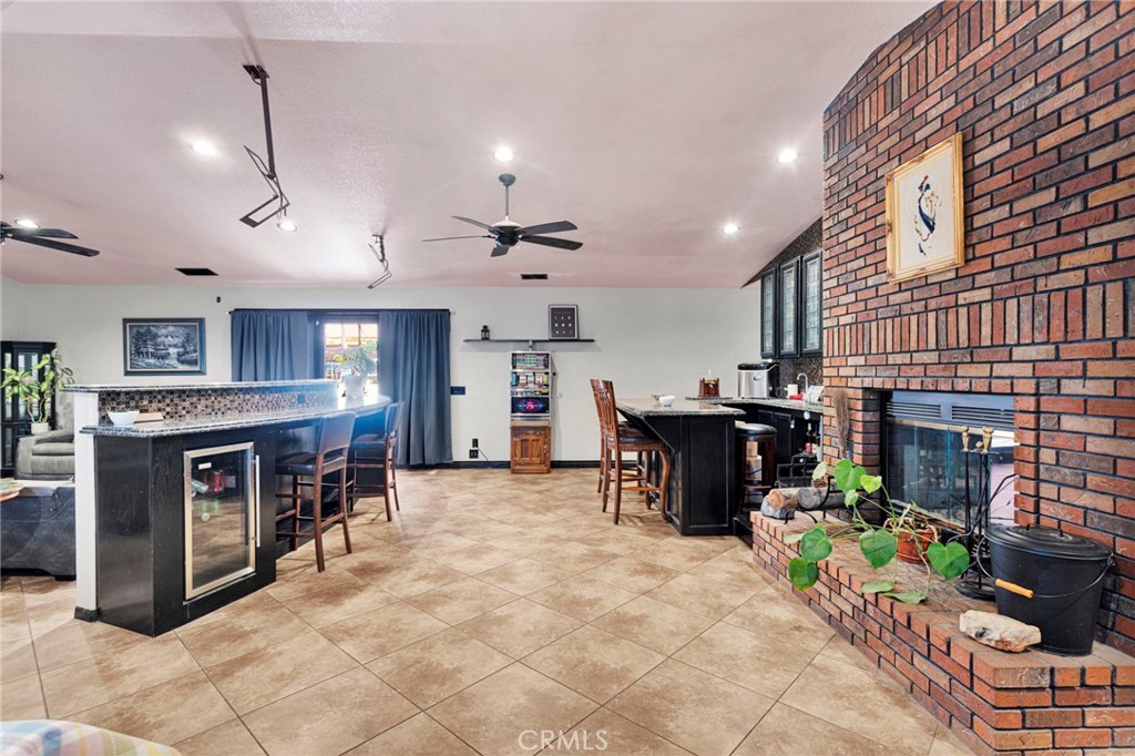 13863 Pamlico Road Apple Valley, CA 92307 - Photo 16 of 75