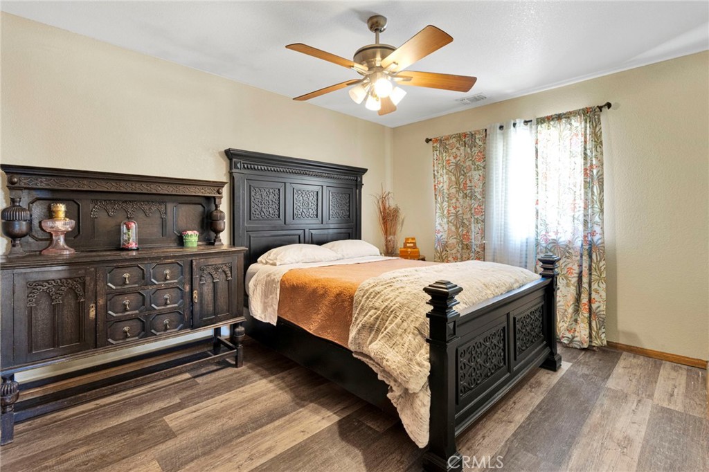 13863 Pamlico Road Apple Valley, CA 92307 - Photo 19 of 75