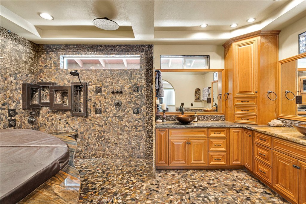 13863 Pamlico Road Apple Valley, CA 92307 - Photo 33 of 75