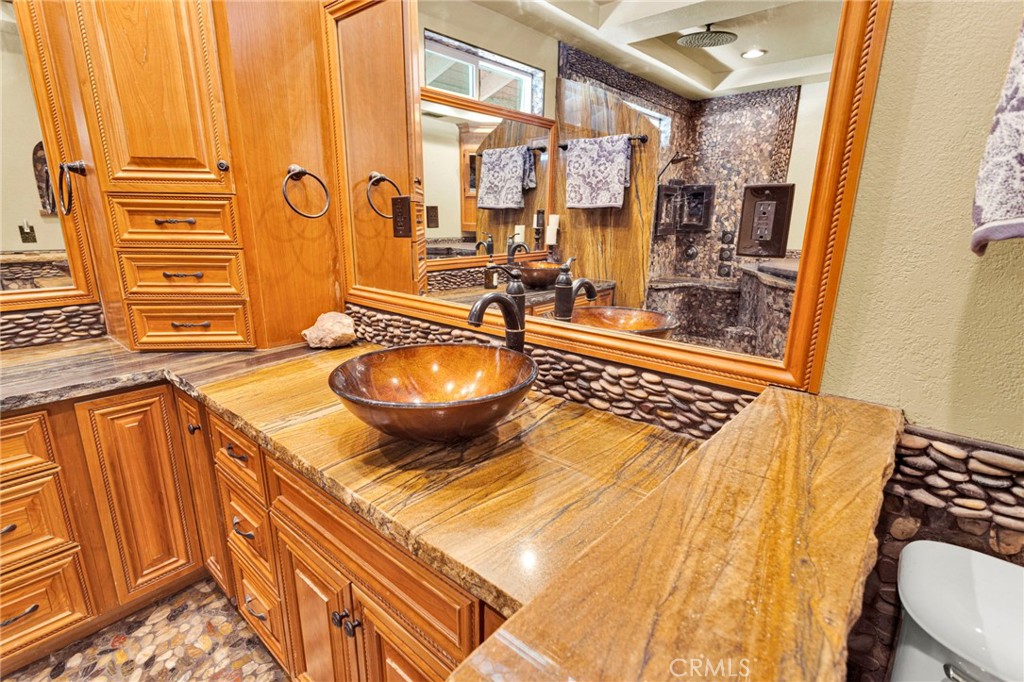 13863 Pamlico Road Apple Valley, CA 92307 - Photo 35 of 75