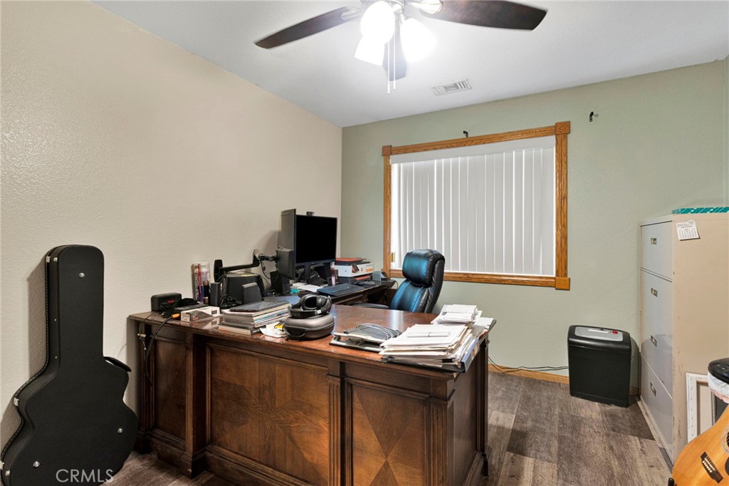 13863 Pamlico Road Apple Valley, CA 92307 - Photo 38 of 75