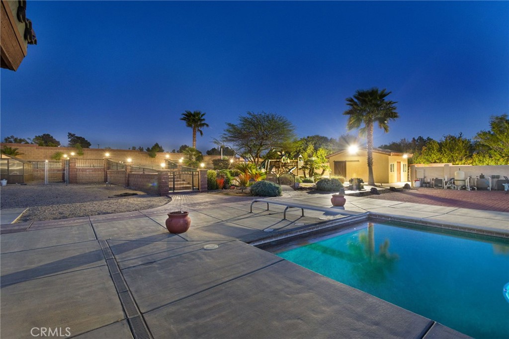 13863 Pamlico Road Apple Valley, CA 92307 - Photo 61 of 75