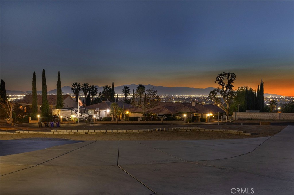 13863 Pamlico Road Apple Valley, CA 92307 - Photo 72 of 75