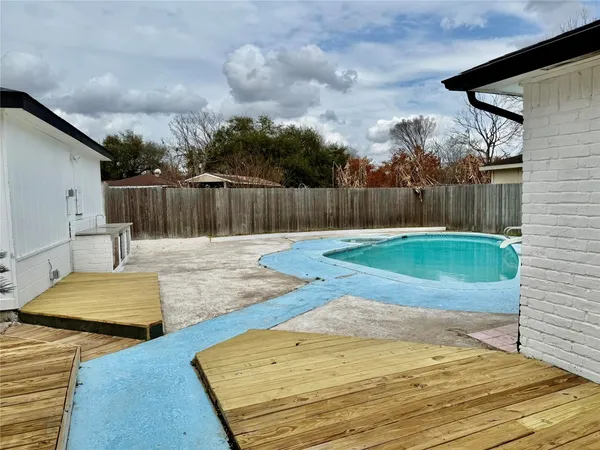 $310,000 | 12834 Glenwolde Drive, Houston, TX 77099