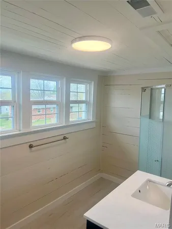$249,900 | 141 North Messmer Street, Scott City, MO 63780