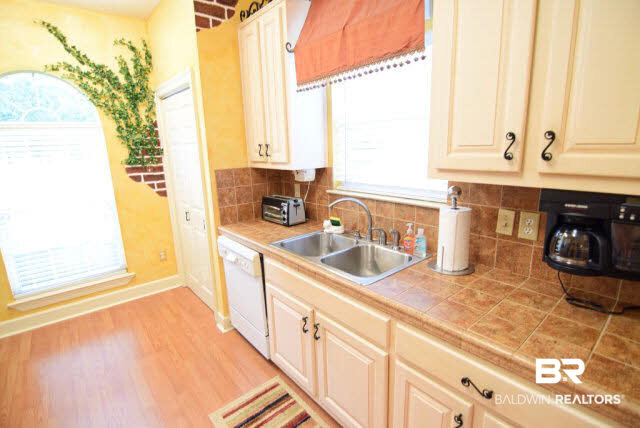 25660 Austin Road Daphne, AL 36526 - Photo 8 of 25 Lots of Natural Light