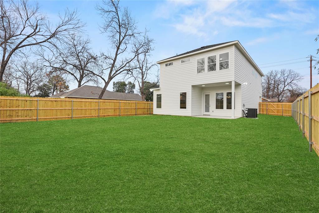 3835 Spence Street Dallas, TX 75215 - Photo 27 of 29