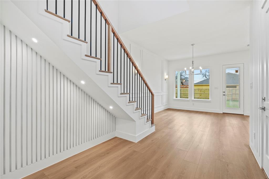 3835 Spence Street Dallas, TX 75215 - Photo 4 of 29