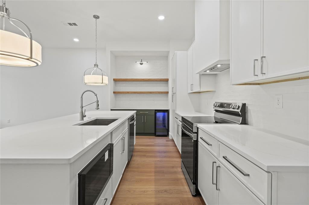 3835 Spence Street Dallas, TX 75215 - Photo 9 of 29