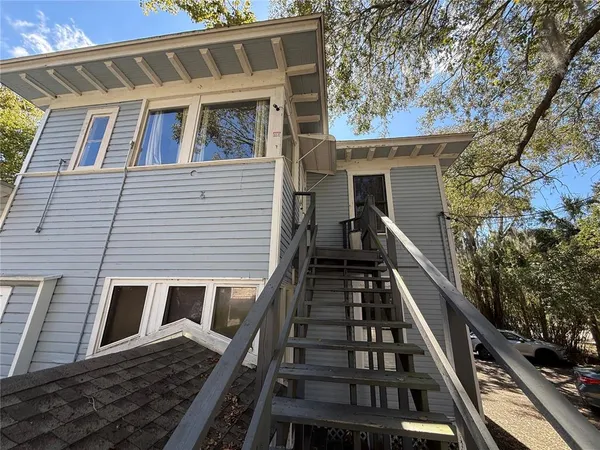 $2,000 | 824 East University Avenue, Unit C, Gainesville, FL 32601