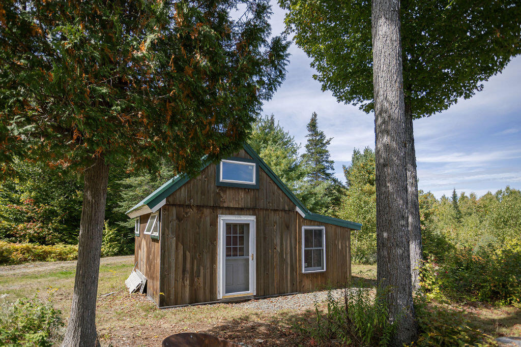 182 Airport Road Phillips, ME 04966 - Photo 5 of 49 taylor-kaminsky-photo-15