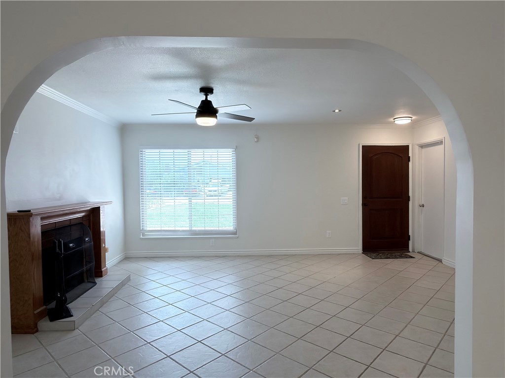 7120 Idyllwild Lane Riverside, CA 92503 - Photo 7 of 33
