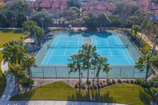 a view of a tennis court