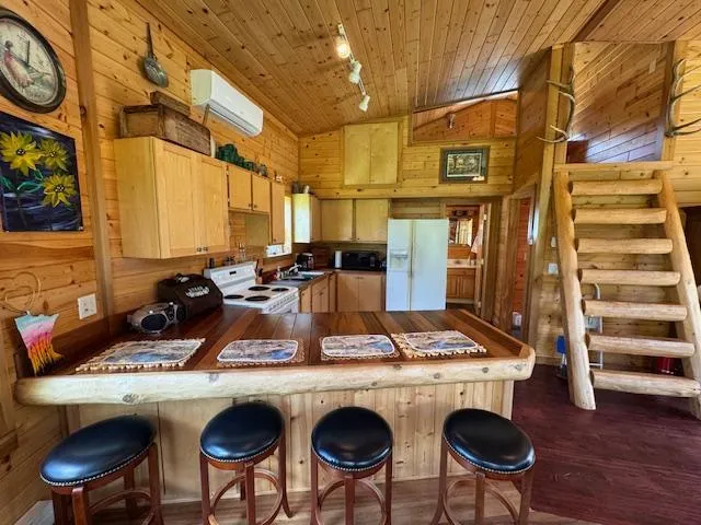 $1,550,000 | 50808 141st Avenue, Verndale, MN 56481