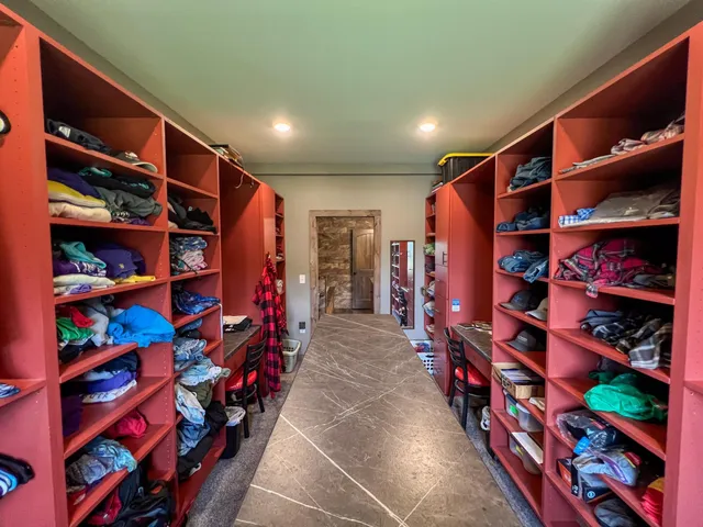 $1,550,000 | 50808 141st Avenue, Verndale, MN 56481