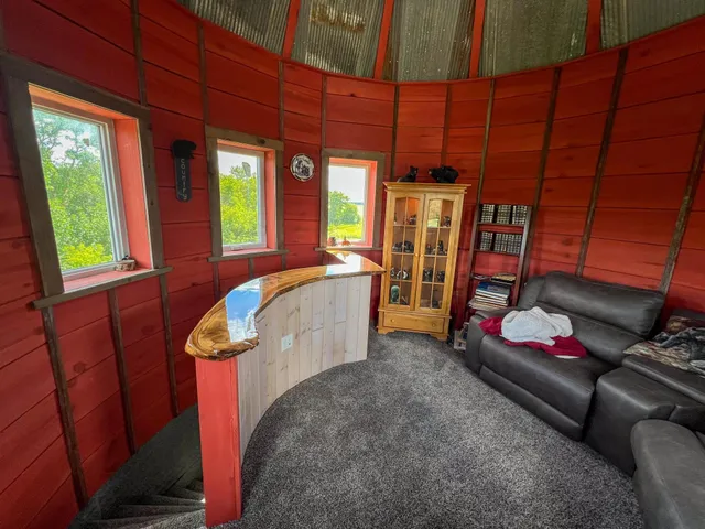 $1,550,000 | 50808 141st Avenue, Verndale, MN 56481