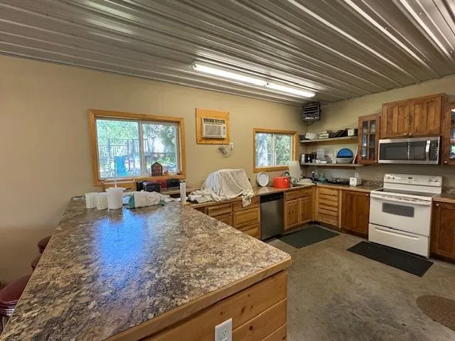 $1,550,000 | 50808 141st Avenue, Verndale, MN 56481