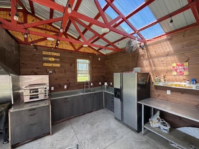 $1,550,000 | 50808 141st Avenue, Verndale, MN 56481