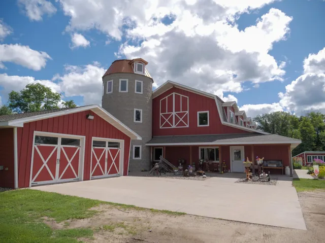 $1,550,000 | 50808 141st Avenue, Verndale, MN 56481