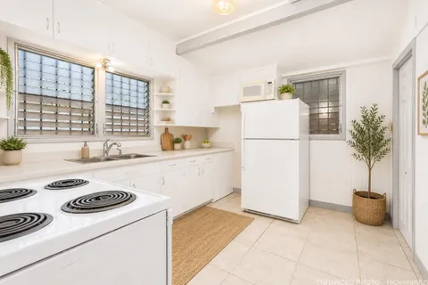 $795,000 | 1821 Young Street, Honolulu, HI 96826