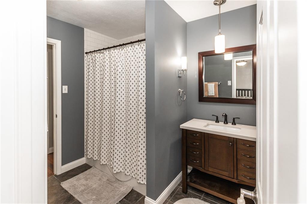 8805 West Butternut Road Muncie, IN 47304 - Photo 13 of 22 Gallery Image 13
