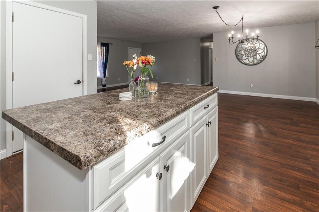 8805 West Butternut Road Muncie, IN 47304 - Photo 10 of 22 Gallery Image 10