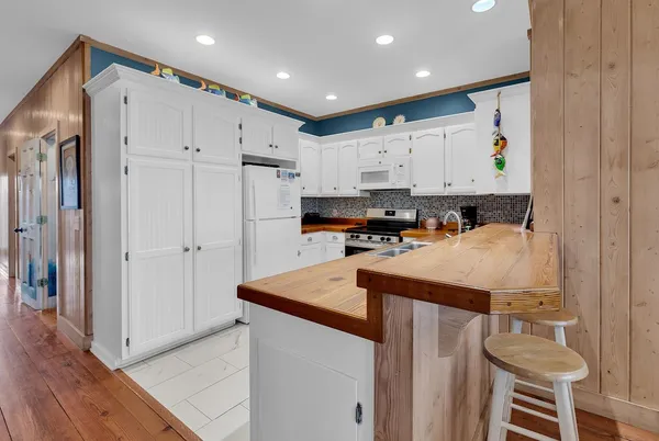 $2,980,000 | 290 B Atlantic Avenue, Pawleys Island, SC 29585