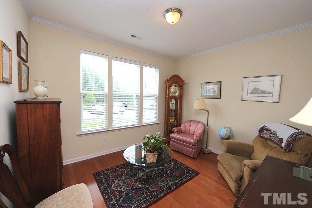 4711 Kings Garden Road Raleigh, NC 27612 - Photo 3 of 21 Gallery Image 3