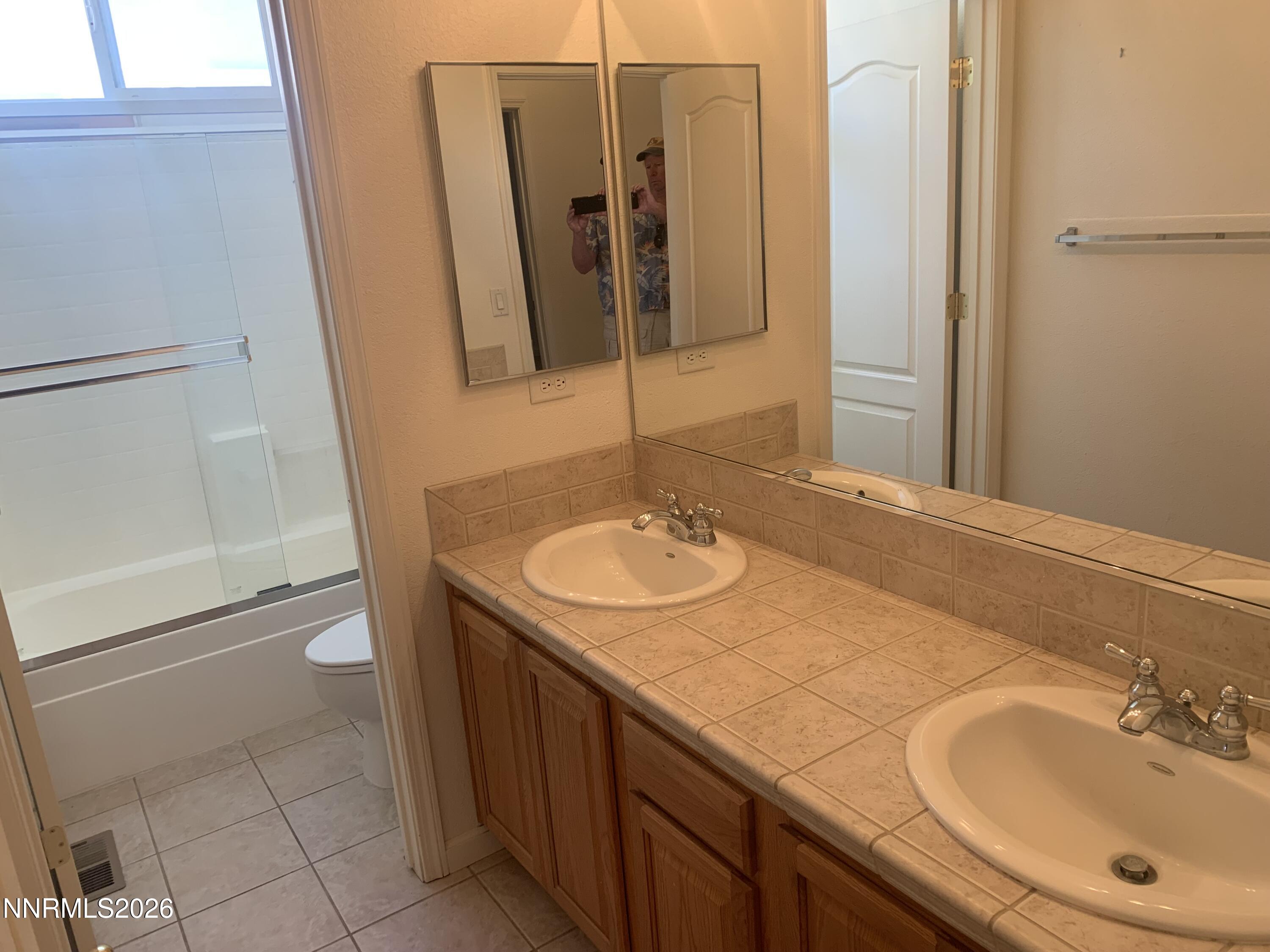 3230 Piazzo Circle Reno, NV 89502 - Photo 19 of 27 IMG_2144 - Copy