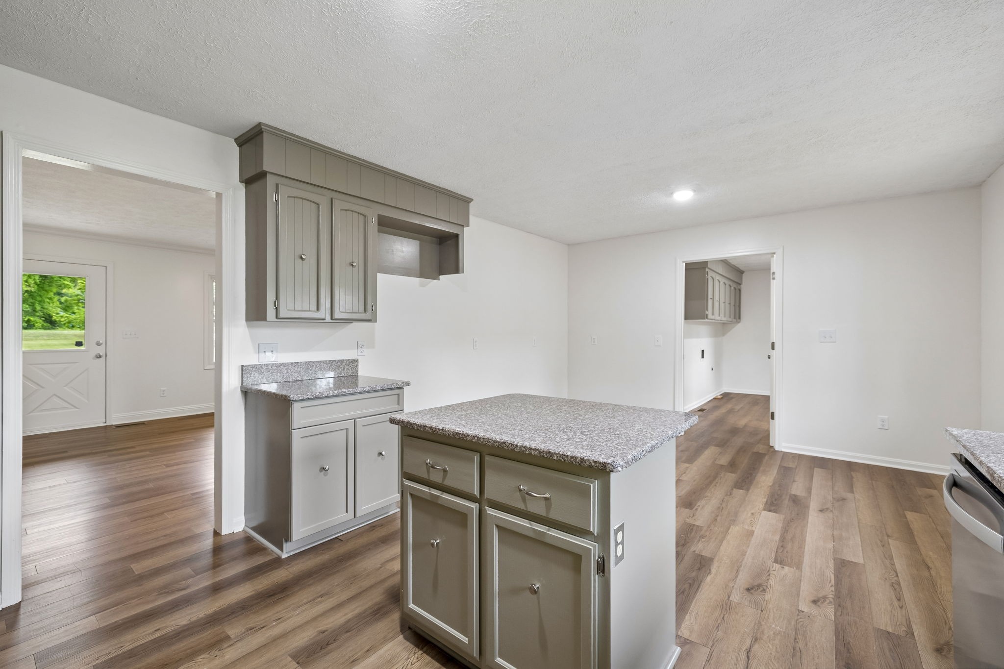 1397 East Blue Creek Road Waverly, TN 37185 - Photo 17 of 93