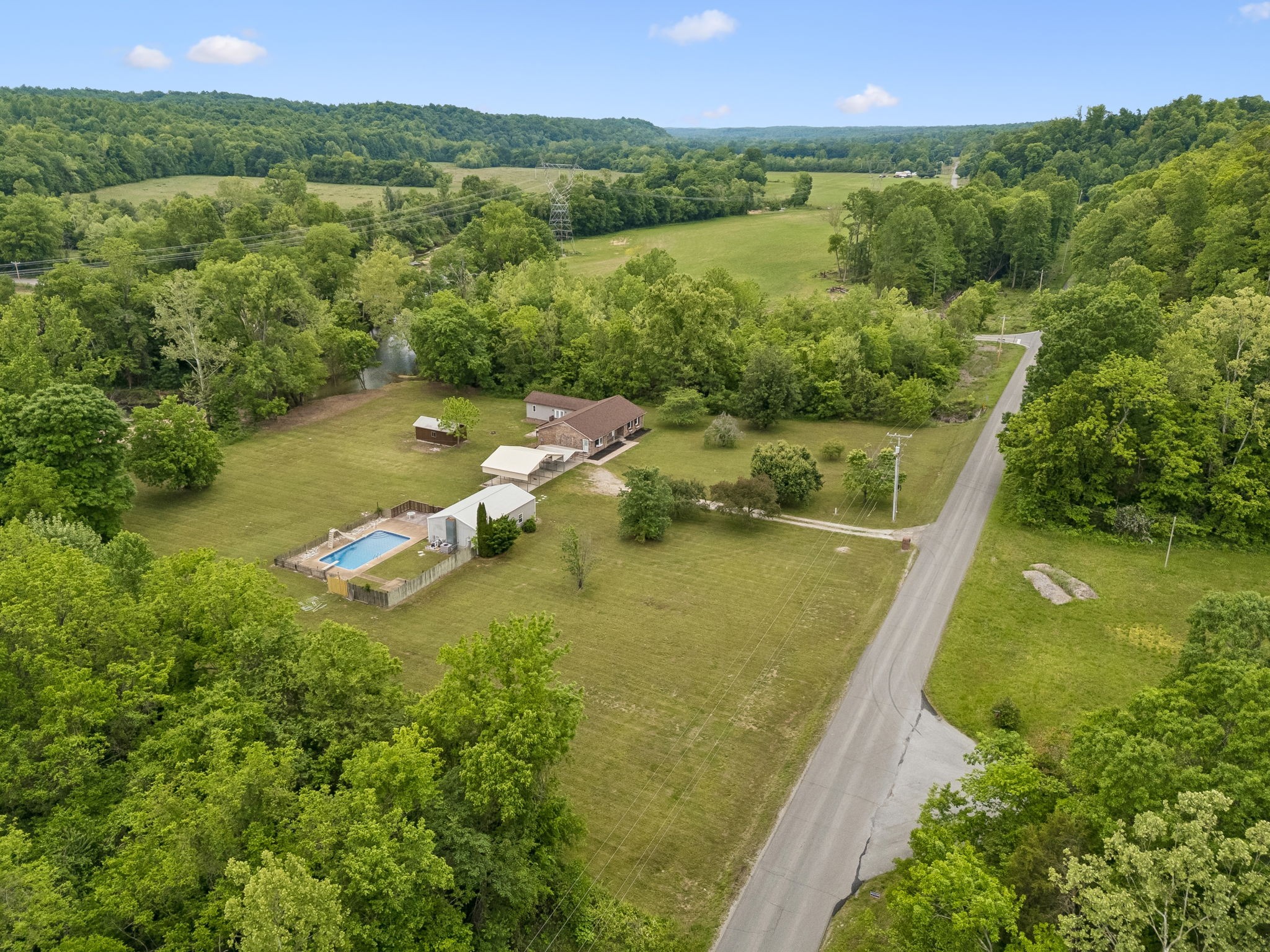 1397 East Blue Creek Road Waverly, TN 37185 - Photo 81 of 93 a view of a lake in middle of the town