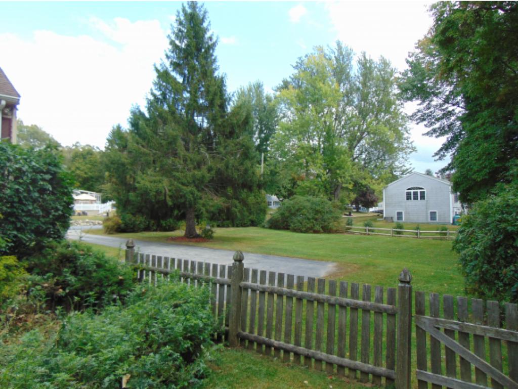2 Bluebird Lane Atkinson, NH 03811 - Photo 24 of 29