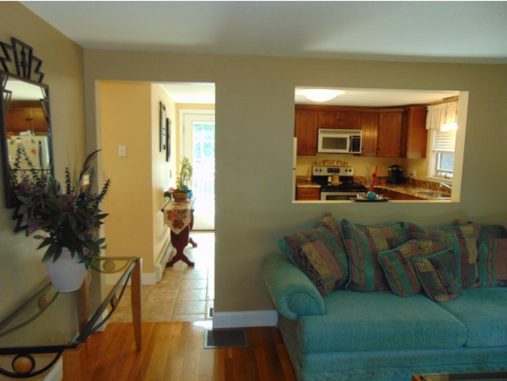 2 Bluebird Lane Atkinson, NH 03811 - Photo 10 of 29