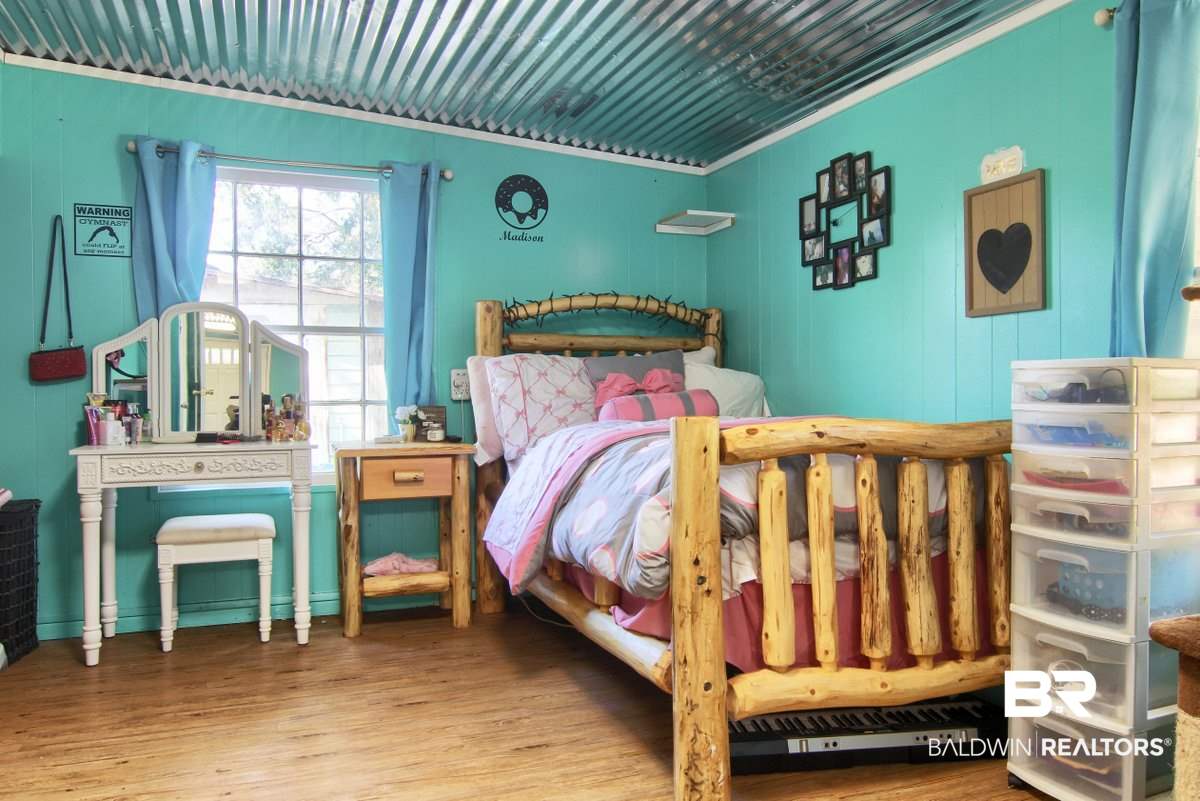 18949 Pine Acres Road Gulf Shores, AL 36542 - Photo 13 of 26