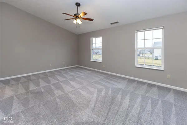 $335,000 | 2810 Bluewood Way, Plainfield, IN 46168