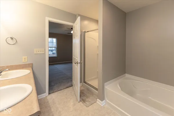 $335,000 | 2810 Bluewood Way, Plainfield, IN 46168