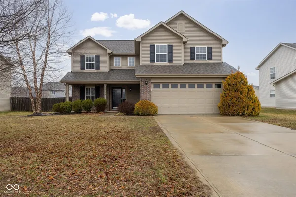 $335,000 | 2810 Bluewood Way, Plainfield, IN 46168