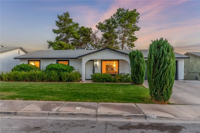 $399,000 | 242 Fullerton Avenue, Henderson, NV 89015