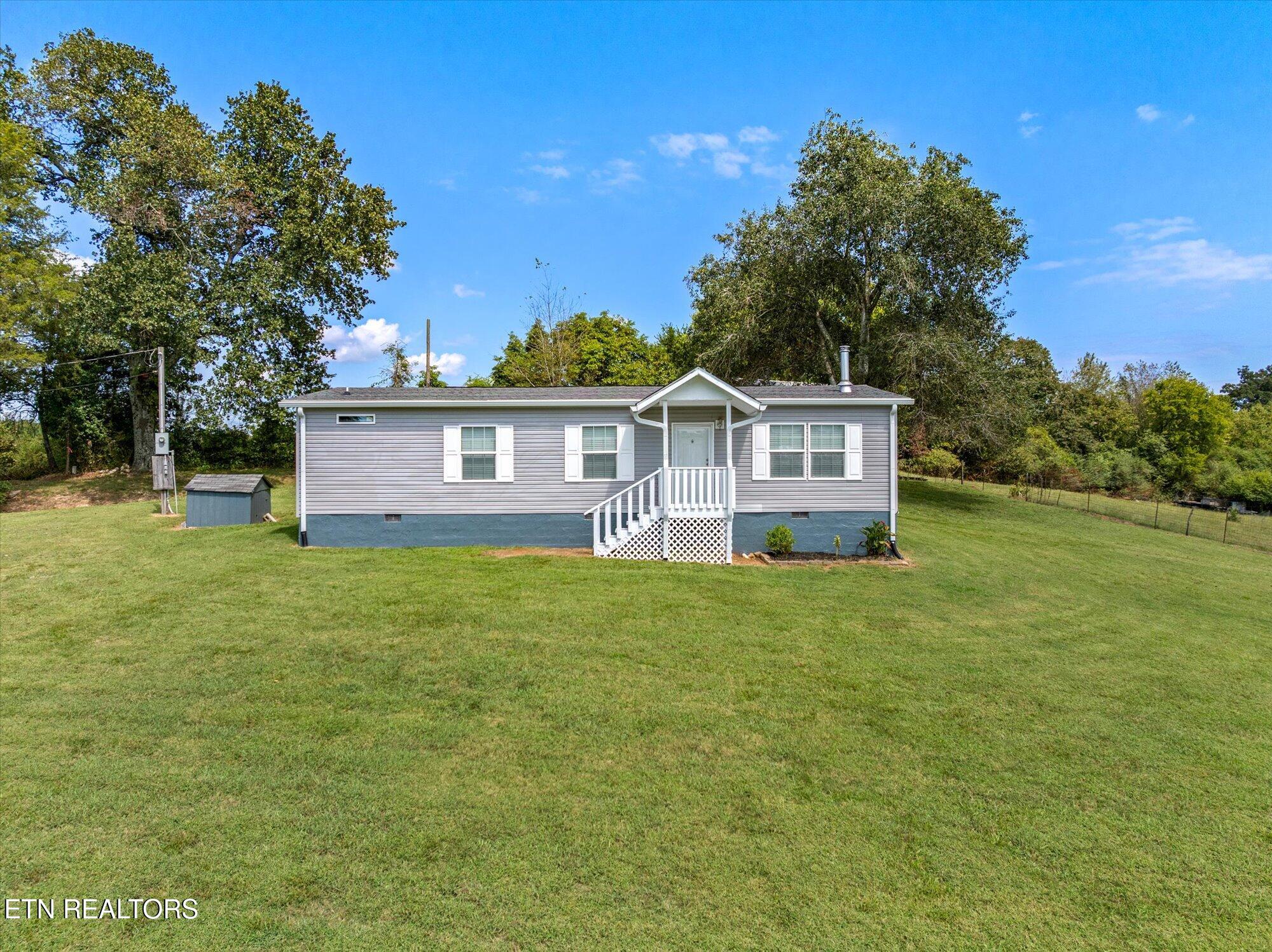 495 Allison Town Road Philadelphia, TN 37846 - Photo 2 of 43 02-495-Allison-Town-Rd-Philadelphia-TN-2