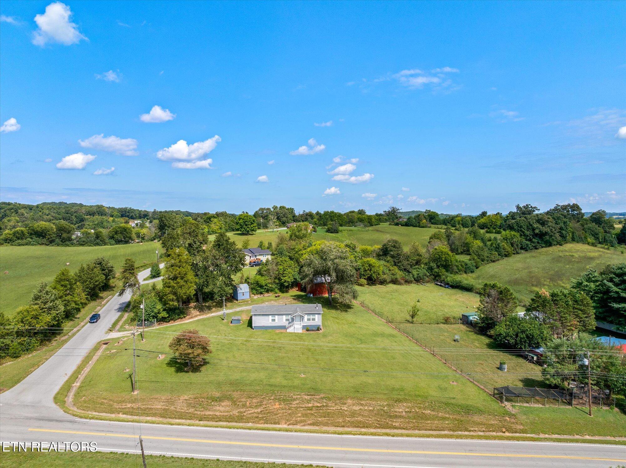 495 Allison Town Road Philadelphia, TN 37846 - Photo 3 of 43 51-495-Allison-Town-Rd-Philadelphia-TN-5